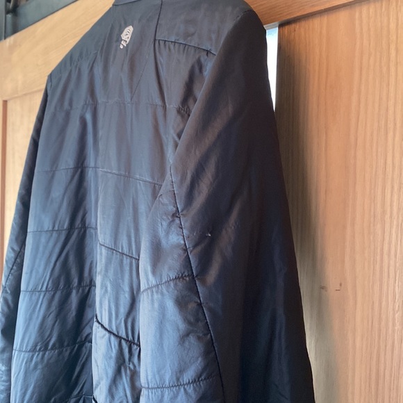 Mountain HardWear Black Puffy Jacket - Picture 8 of 9